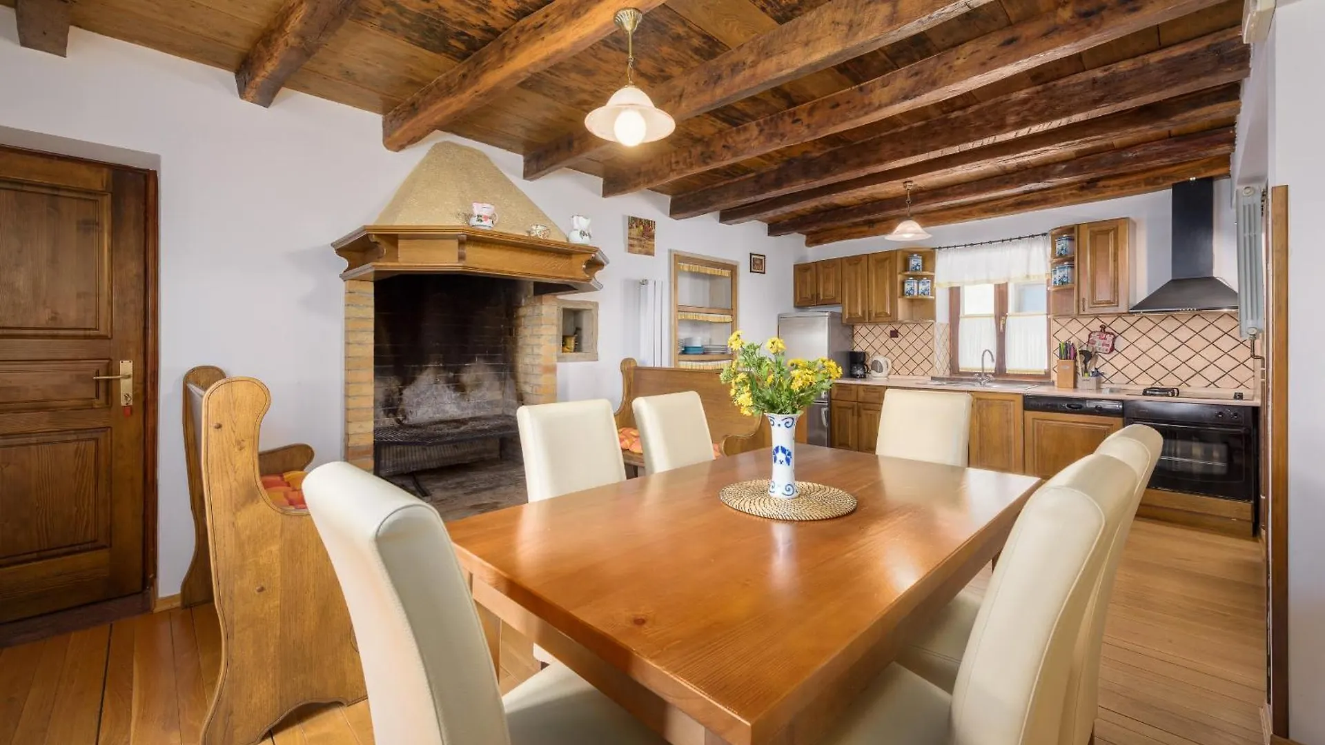 Villa Zamask For 7 People In Central Istria With Jacuzzi & Sauna Croatia