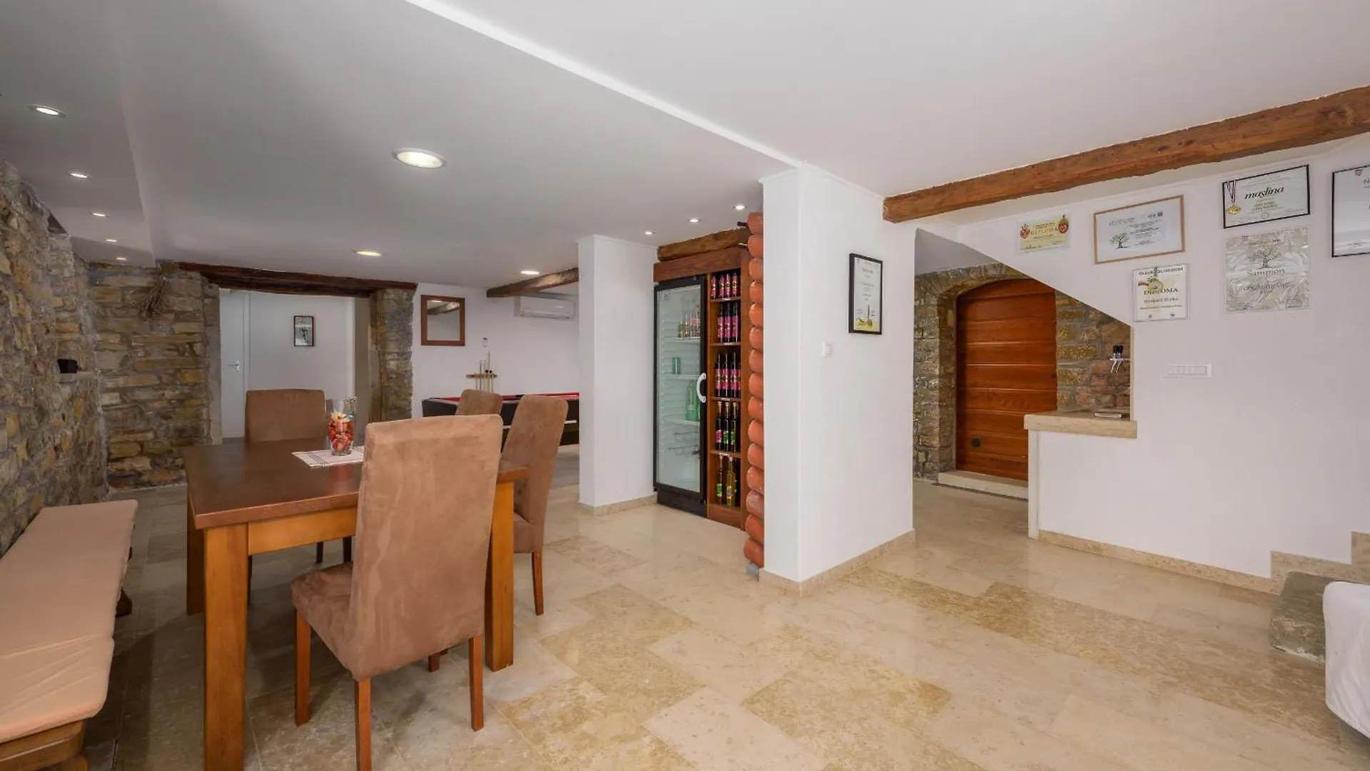 Villa Zamask For 7 People In Central Istria With Jacuzzi & Sauna