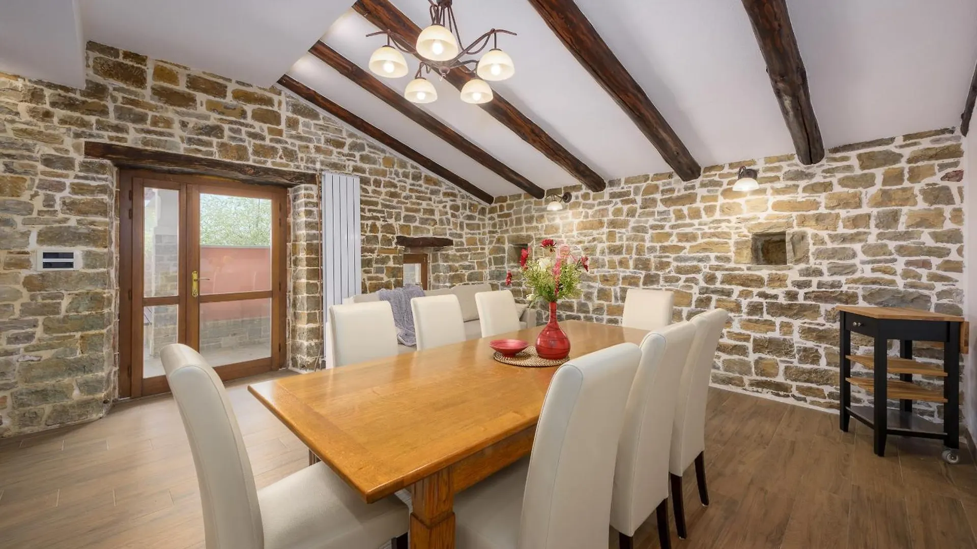 Villa Zamask For 7 People In Central Istria With Jacuzzi & Sauna 0*,