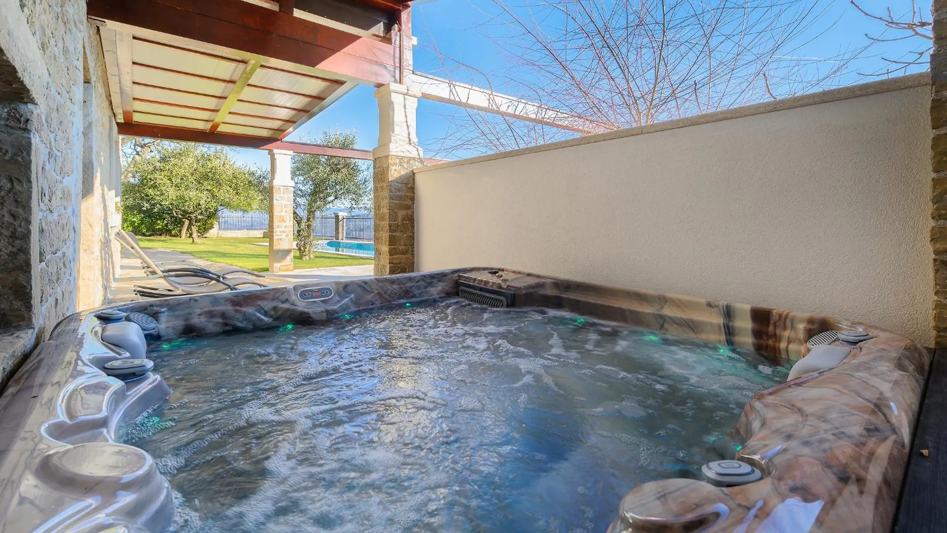 Villa Zamask For 7 People In Central Istria With Jacuzzi & Sauna 0*,