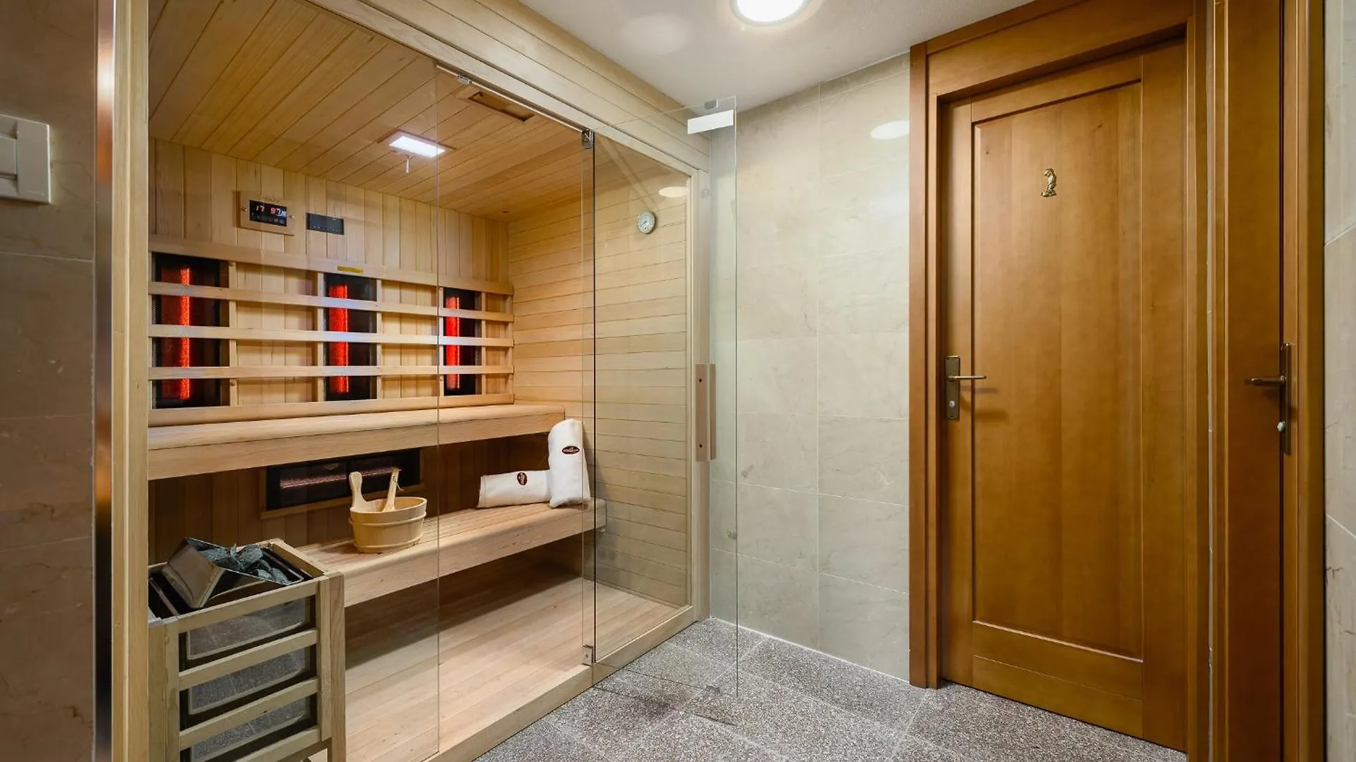Villa Zamask For 7 People In Central Istria With Jacuzzi & Sauna