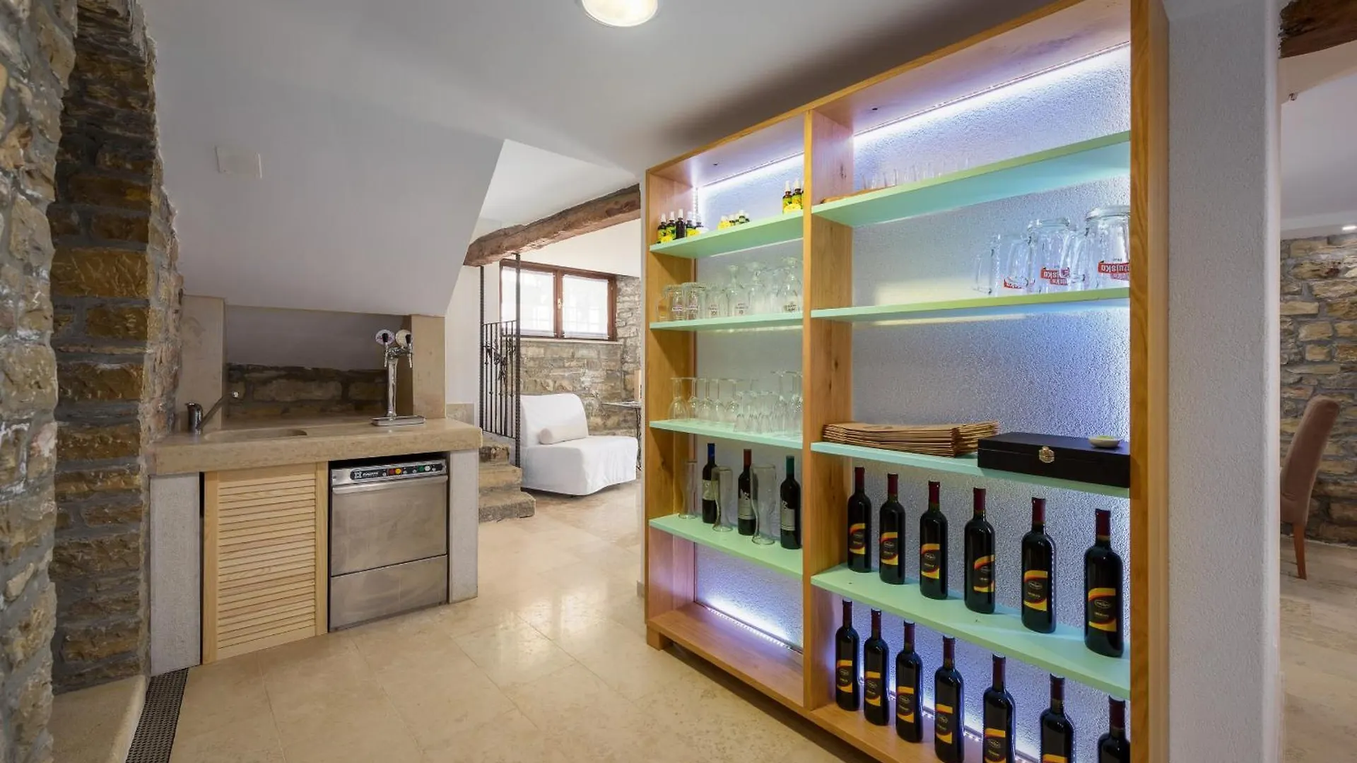 Villa Zamask For 7 People In Central Istria With Jacuzzi & Sauna Croatia